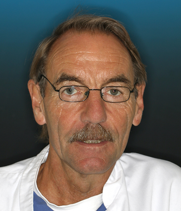 Prof. Dr. Michael Hülsmann